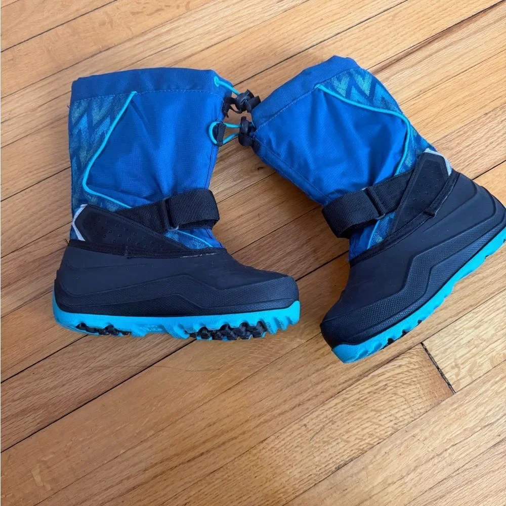 Kamik Kids Navy and Aqua Winter Snow Boots size 1